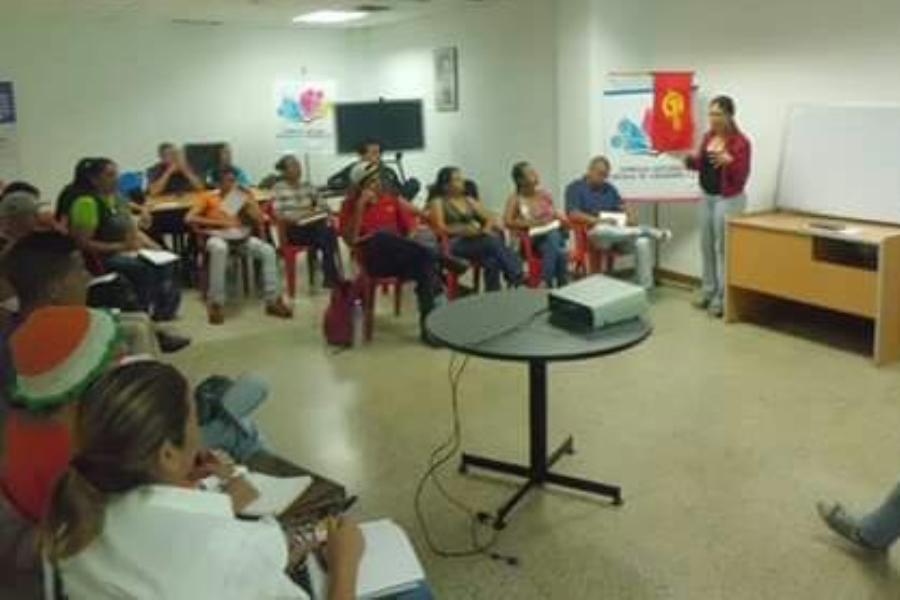 El taller contó con la asistencia de 30 reporteras y reporteros comunitarios de diferentes municipios del estado Carabobo