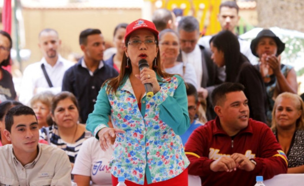 Tania Díaz: Comunicadores populares son la vanguardia de la batalla comunicacional
